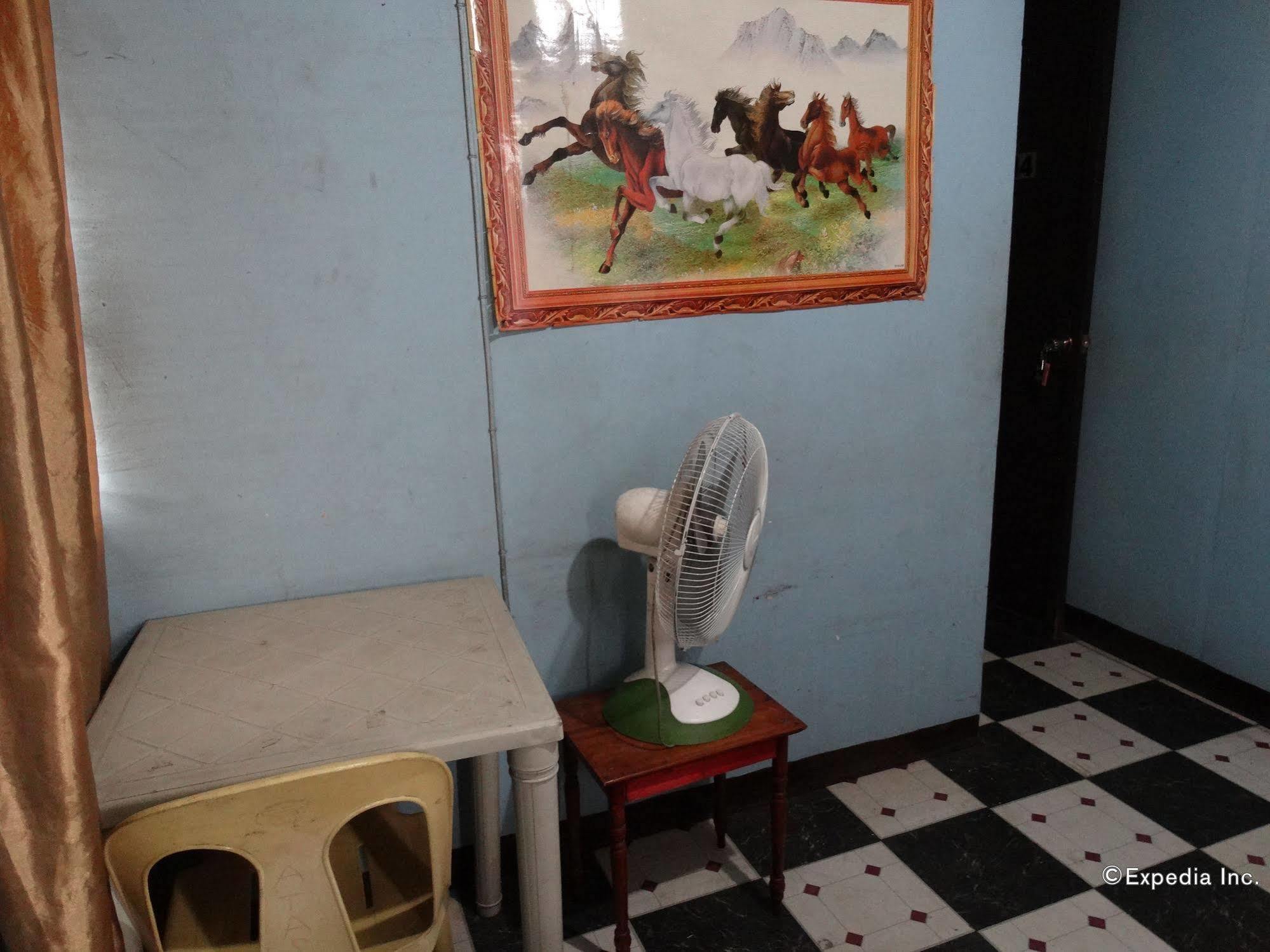 Quoyas Inn Davao City Εξωτερικό φωτογραφία