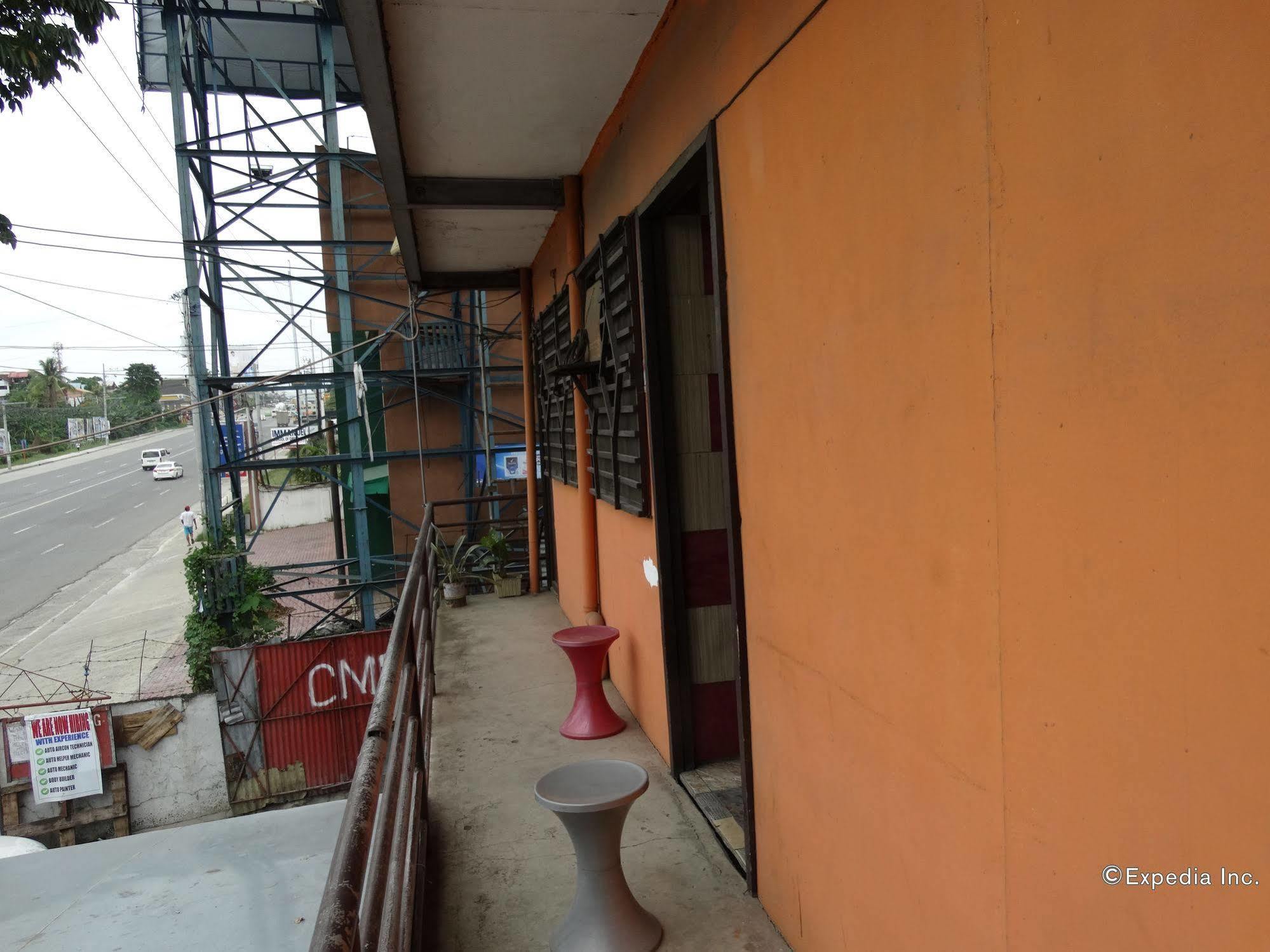 Quoyas Inn Davao City Εξωτερικό φωτογραφία