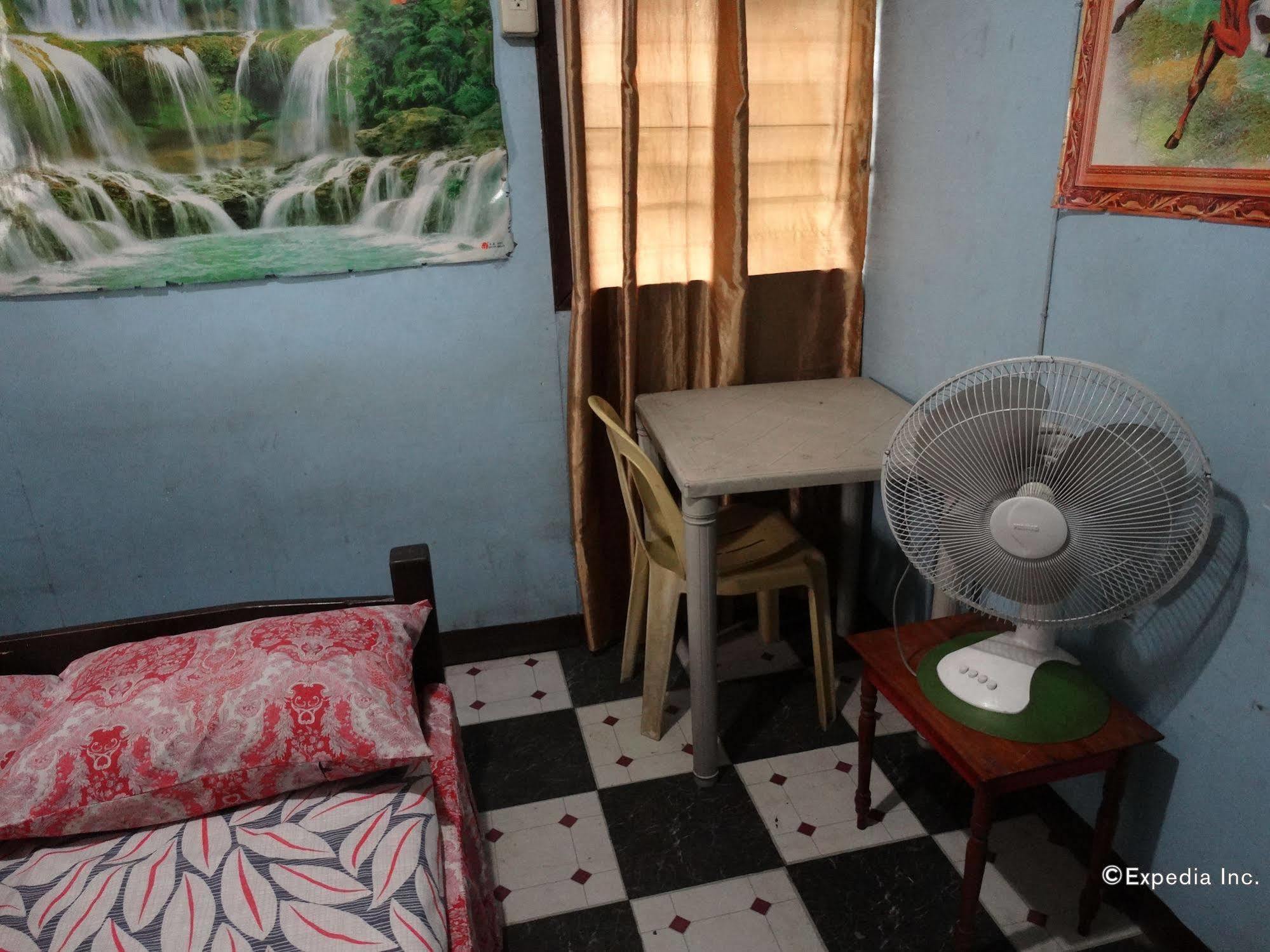 Quoyas Inn Davao City Εξωτερικό φωτογραφία